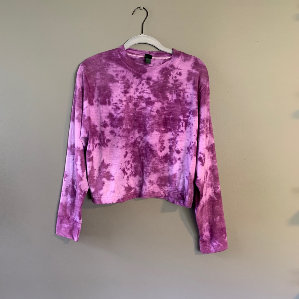 Purple tie dye long sleeve tee